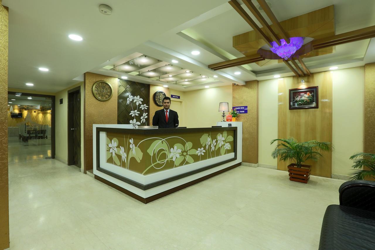 Hotel SJ International Guwahati Esterno foto